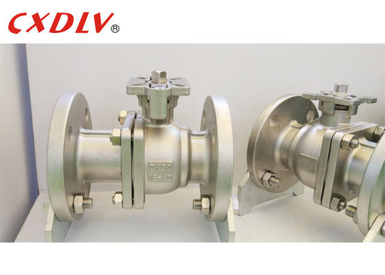 Carcaça de investimentos da válvula de bola PTFE da água de PN40 CF8 WCB Seat